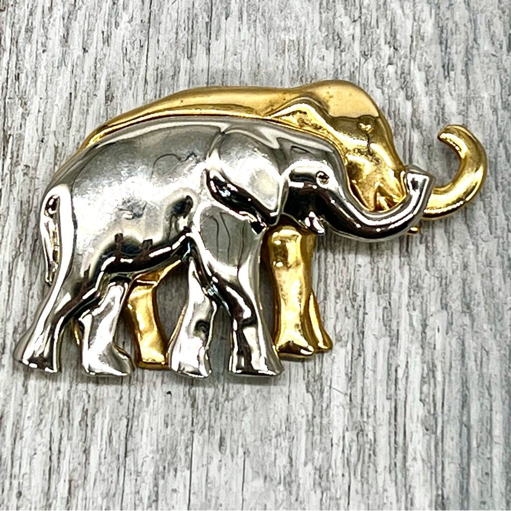 205. Vintage Signed Liz Claiborne Elephant Brooch. 2 1/4” x 1 3/4”.